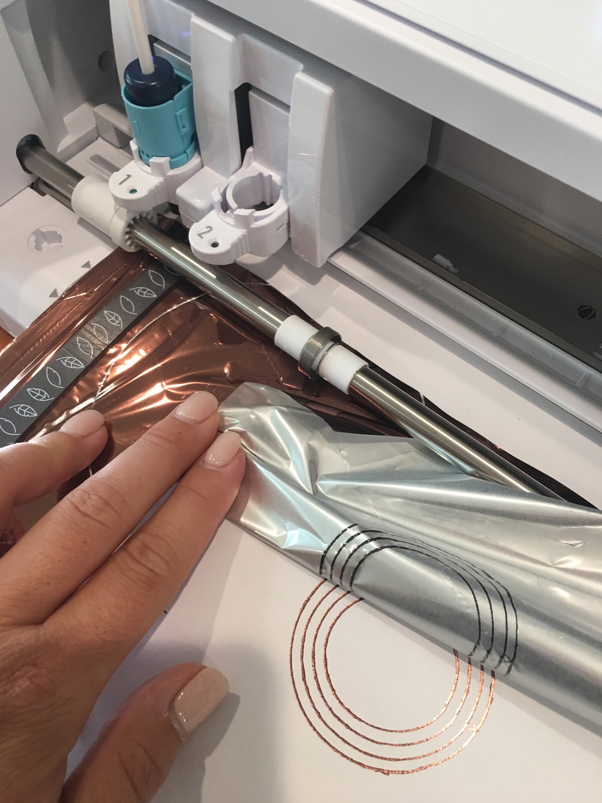 Silhouette CAMEO 4 Can Foil Quill, CB09, and Amy Chomas Tips Be Used