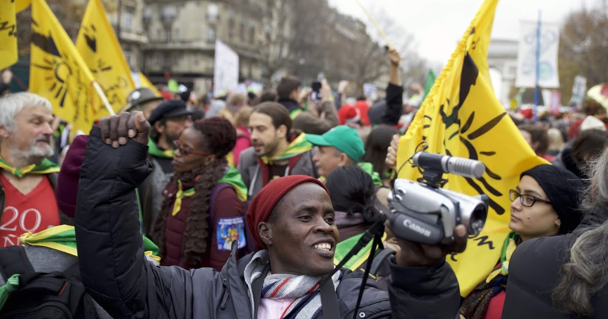 Holly Loves Paul Stairway To Heaven