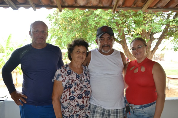 CONFRATERNIZAÇÃO NATALINA – TRANSLOC  – TRANSPORTE E LOCAÇÃO