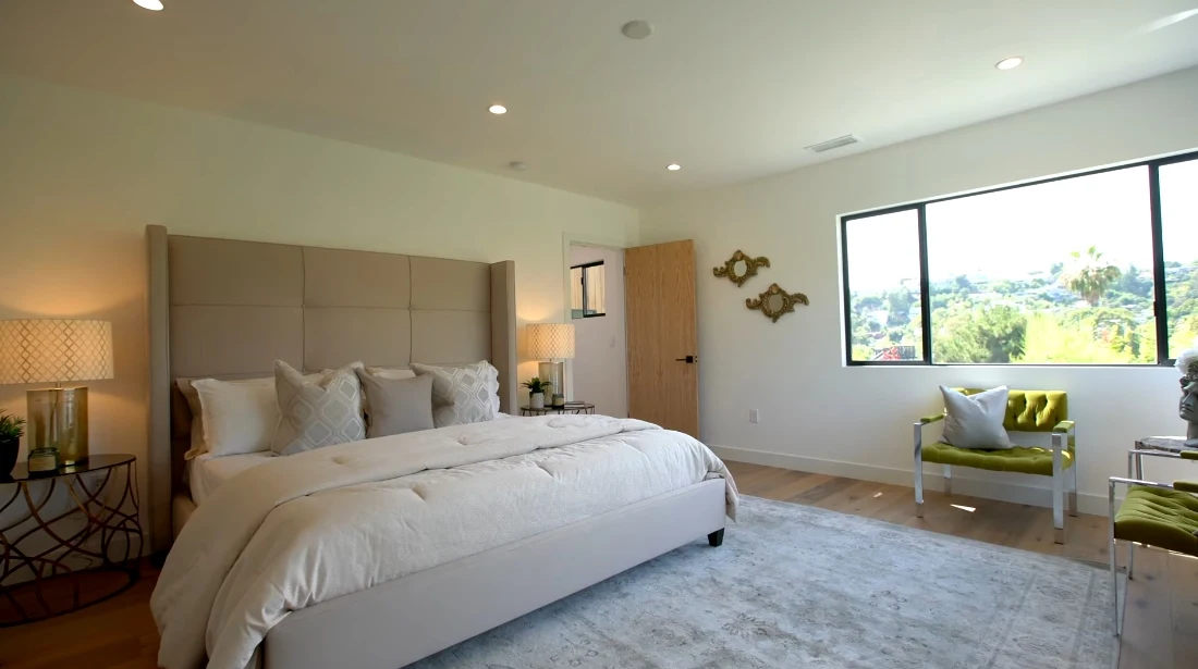 32 Interior Design Photos vs. 2381 E Allview Terrace, Los Angeles Luxury Home Transformation Tour