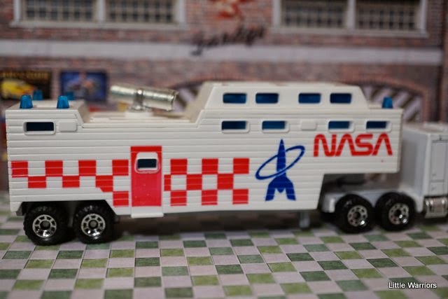 NASA Tracking Vehicle