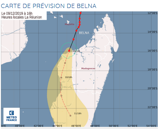 Partager le Voyage LE CYCLONE PARTI, C'EST MAINTENANT QUE ÇA TOMBE