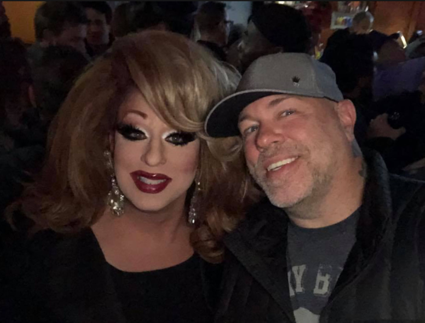 MGAZINE: PRESS RELEASE: Hamburger Mary&#39;s Returns to St. Louis, Opens in New Location January 20
