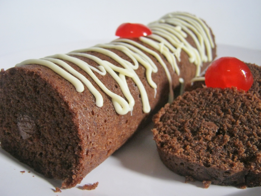 AD'A KUWE BROKUS ROLL (Brownies Kukus Gulung)