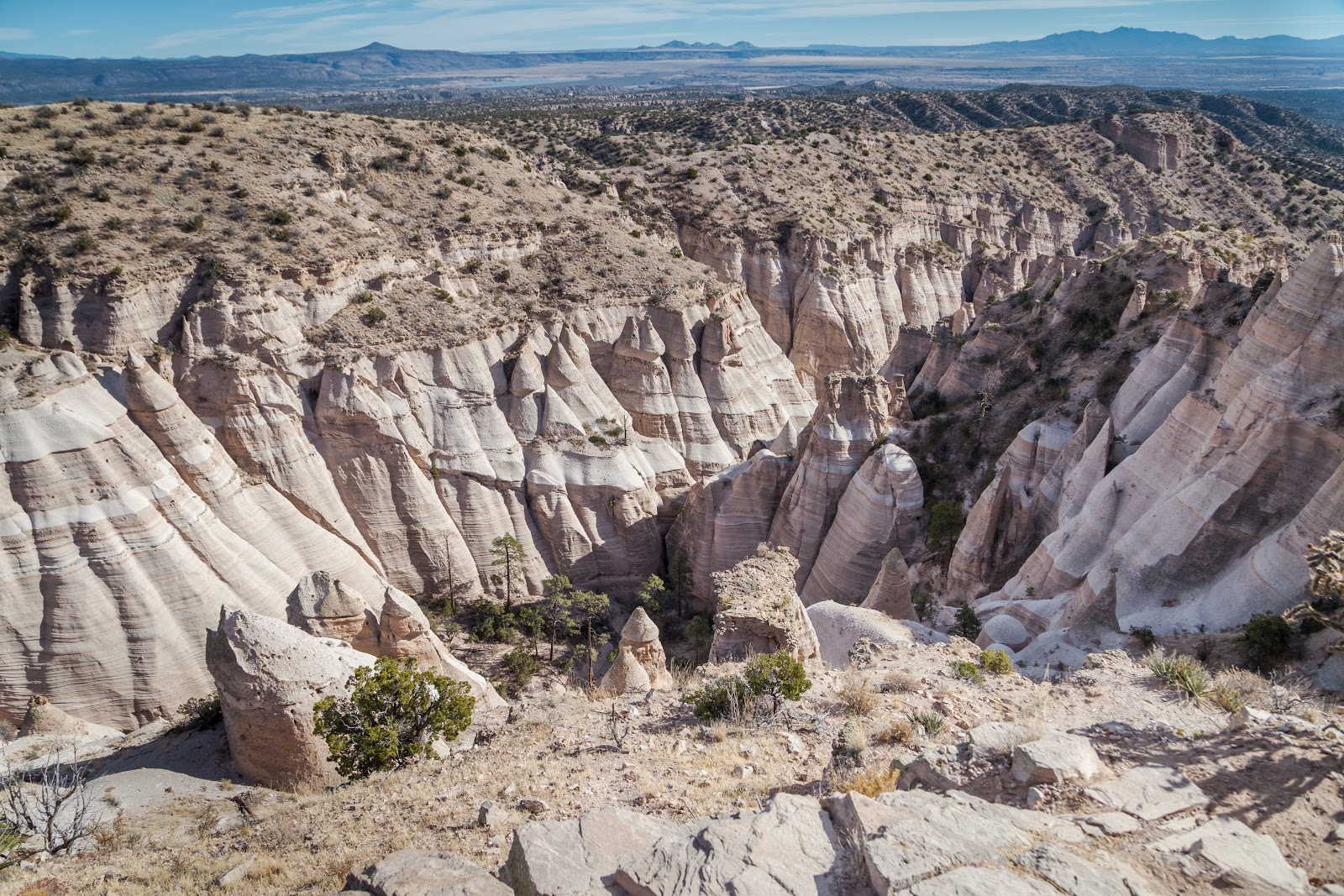 Very Unusual Pencil Shaped Hoodoos in New Mexico - Explore the World