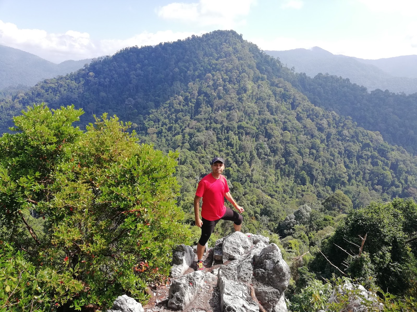 R U N N I N G: Bukit Chenuang & Batu Kumbang, Hulu Langat, Selangor