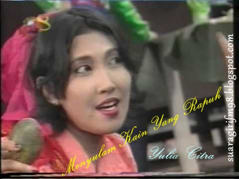 Lirik Lagu Menyulam Kain Yang Rapuh Pigura Lirik Lagu Menyulam Kain Yang Rapuh Pigura