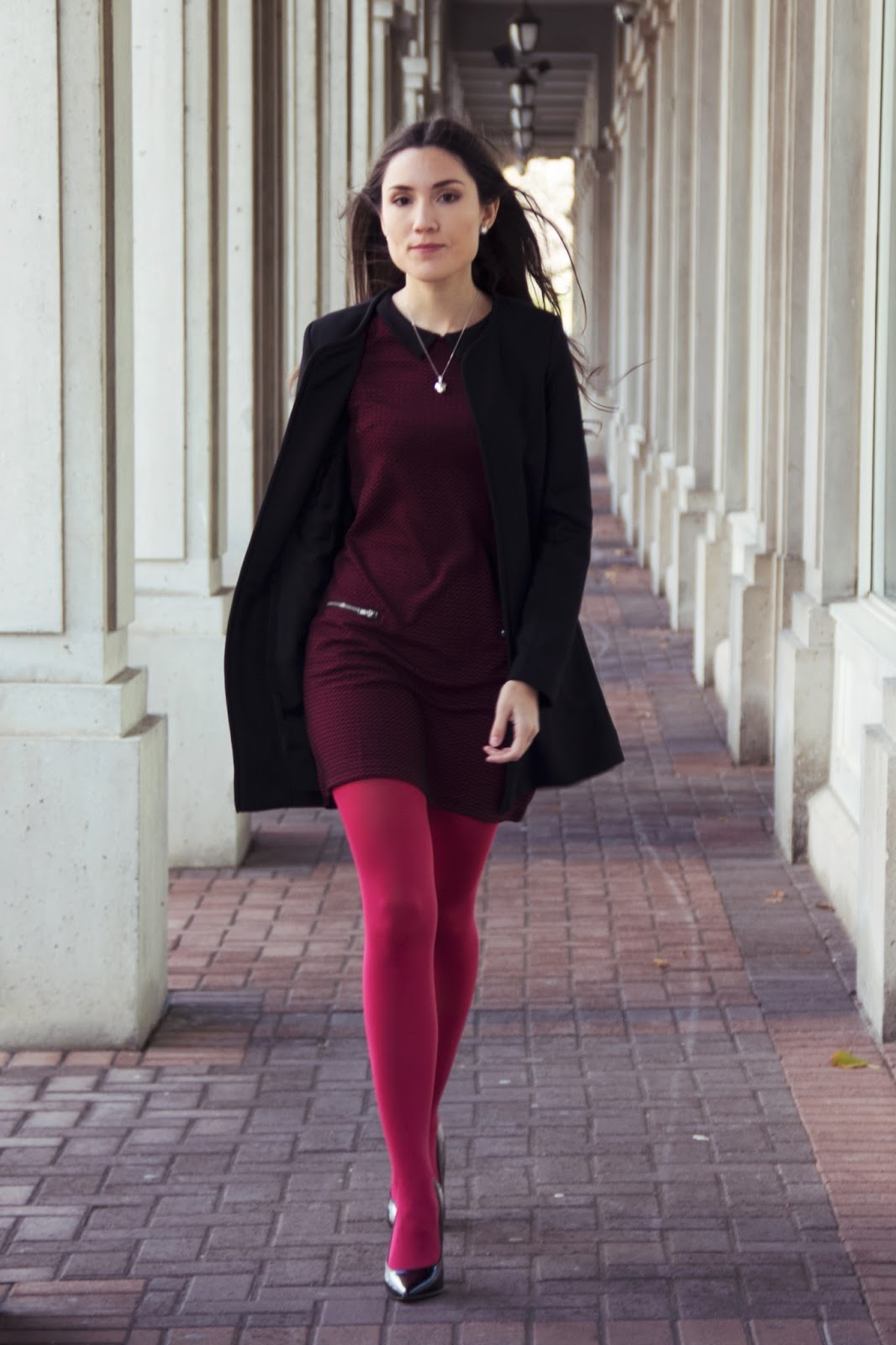 Tips For Wearing Bright Tights Fashionmylegs The Tights And Hosiery Blog