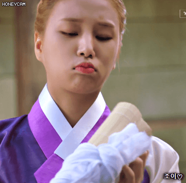 걸스데이 혜리와 라붐 솔빈이 얼마나 닮았는지 짤 섞어봤습니다.gif | 인스티즈