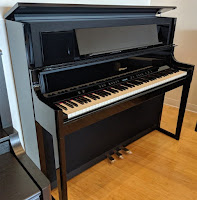 Roland LX708 hybrid digital piano
