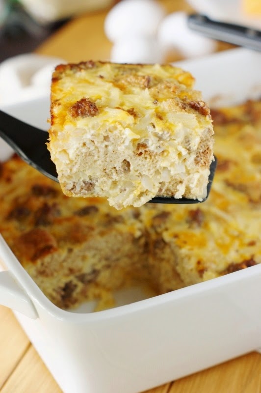 Overnight Sausage, Egg & Hash Brown Breakfast Casserole Overnight Sausage, Egg & Hash Brown Breakfast Casserole