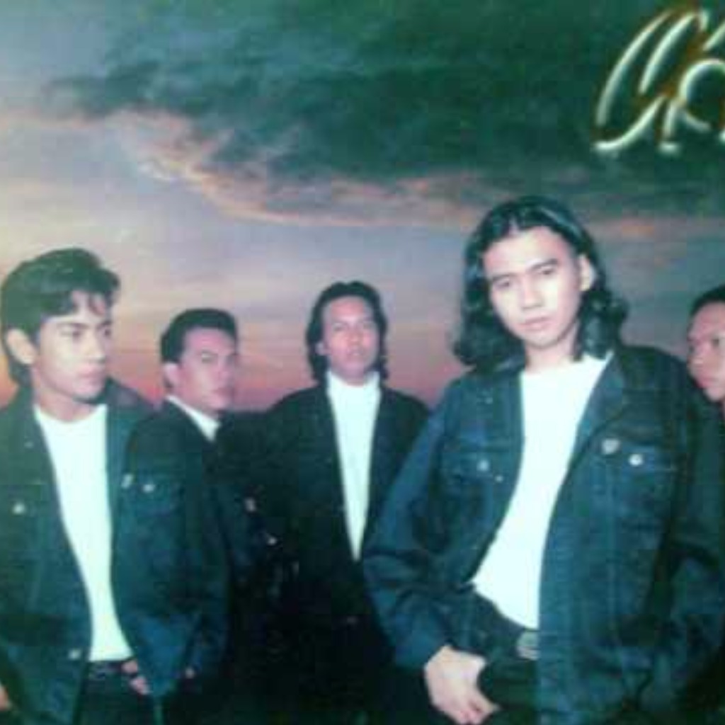 Lirik Lagu Ku Ingin Bersamamu Okay - Mieza S