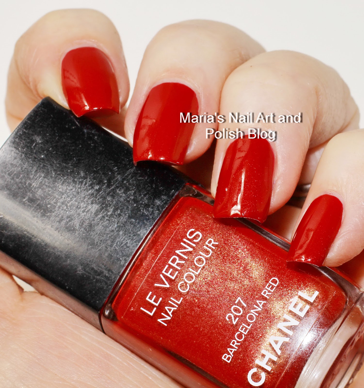 Marias Nail Art and Polish Blog: Chanel Barcelona Red 207 - 2005 swatches - Collaboration Saturday