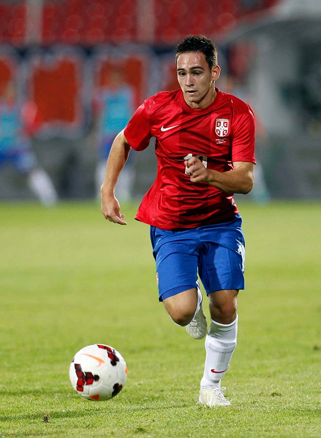 Fútbol Balcánico De cerca Andrija Zivkovic.