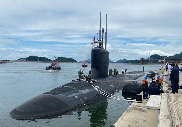 El submarino nuclear USS Vermont, en la Base Submarina Isla Madeira, en Itaguaí (RJ)