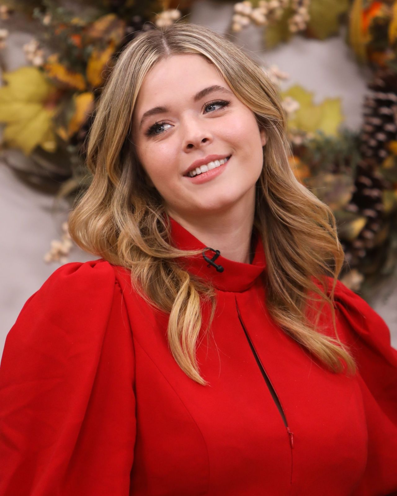 Sasha Pieterse – Hallmark Channel’s “Home & Family” 10/15/2019