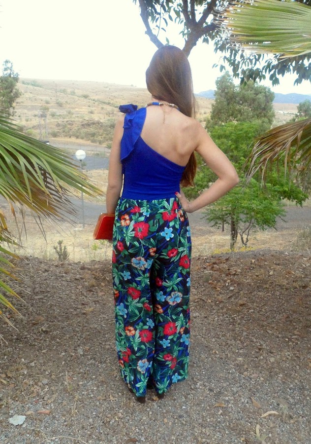 BODY & FLORAL PALAZZO