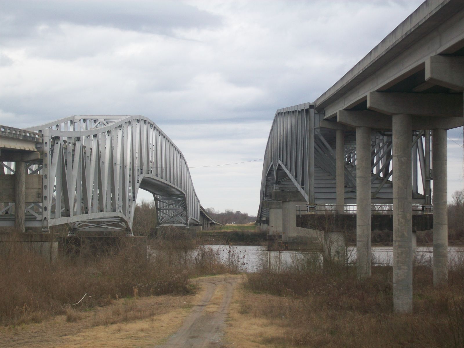 Industrial History 1908 UP/MoPac and US190 Bridges over Atchafalaya