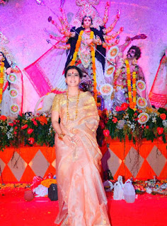 Kajol Devgan Spotted at Durga Puja Pendal