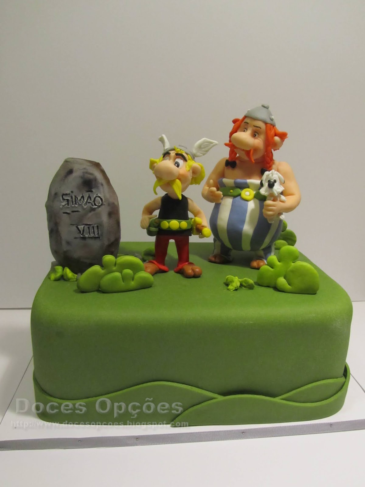 Doces Opções: Bolo de aniversário Asterix e Obelix