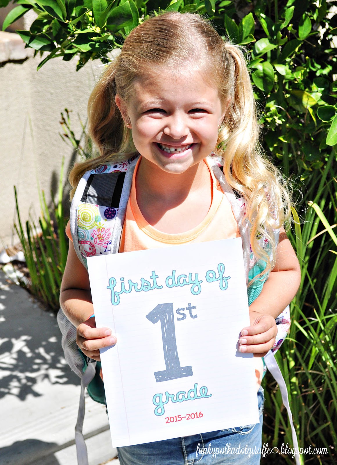 Funky Polkadot Giraffe First Day of School Printable Signs Back to School