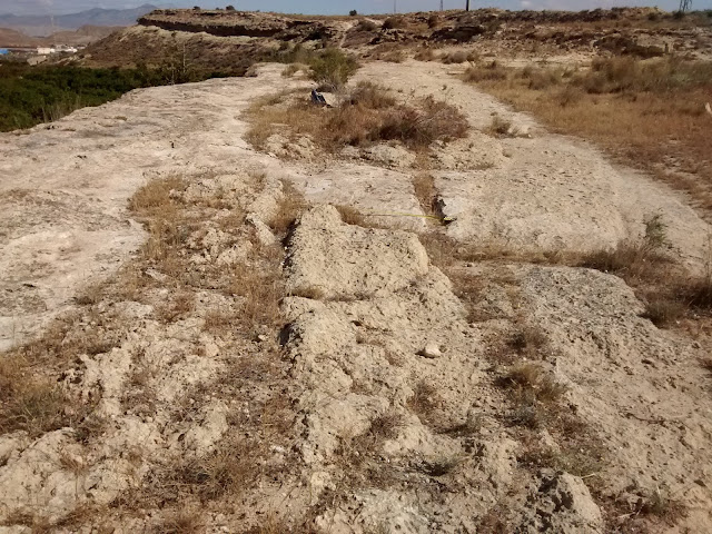 Una de las fotografías, ahora lo sé, era precisamente del tramo ascendente de la Serra del Porquet.