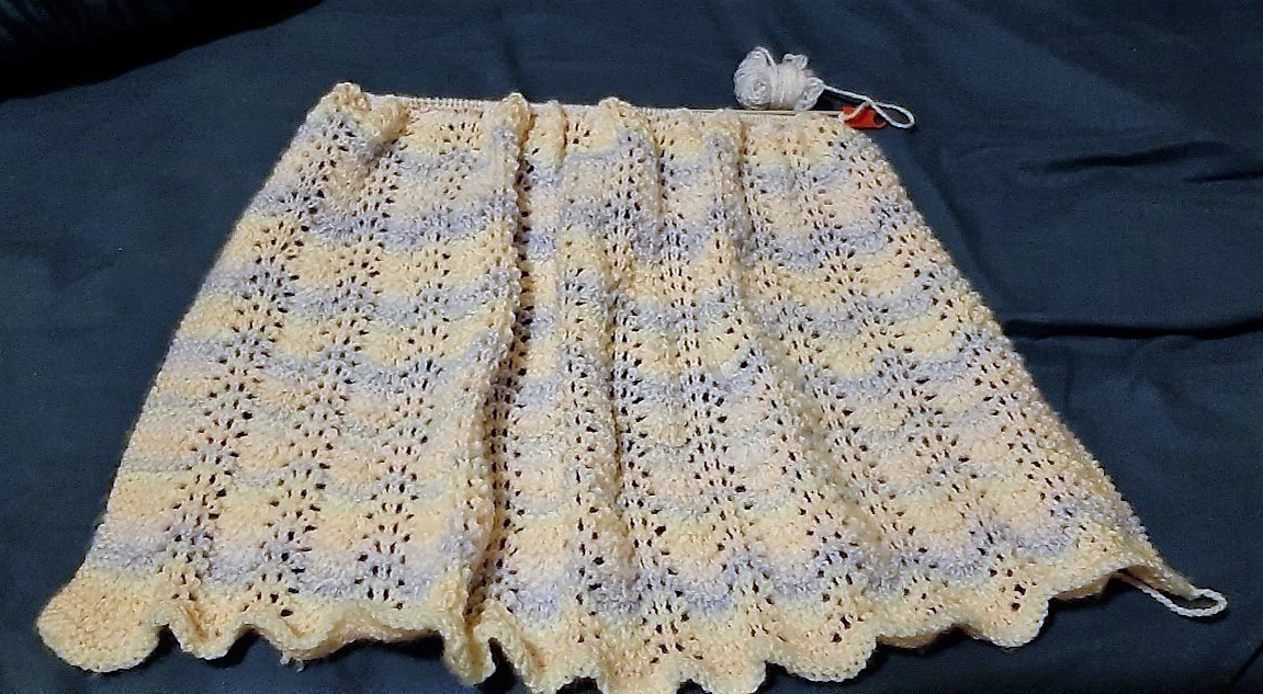 Marianna's Lazy Daisy Days Old Shale Lace Baby Blanket