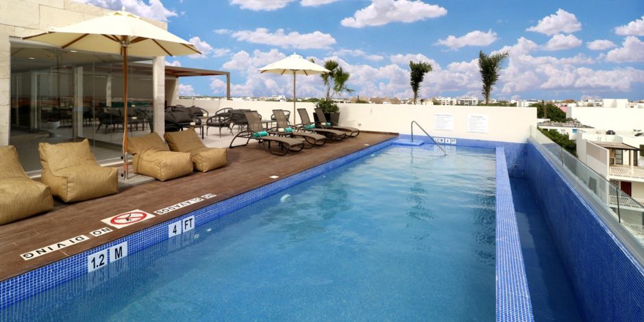 holiday inn playa del carmen mexico