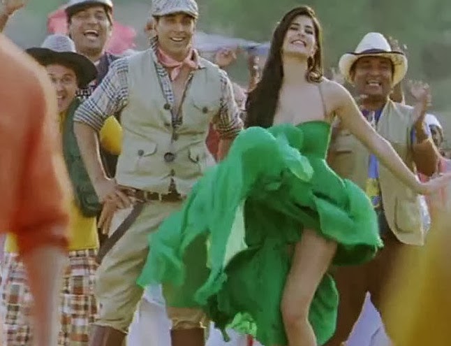 Katrina Kaif Hot oops Moments - Mexxarena