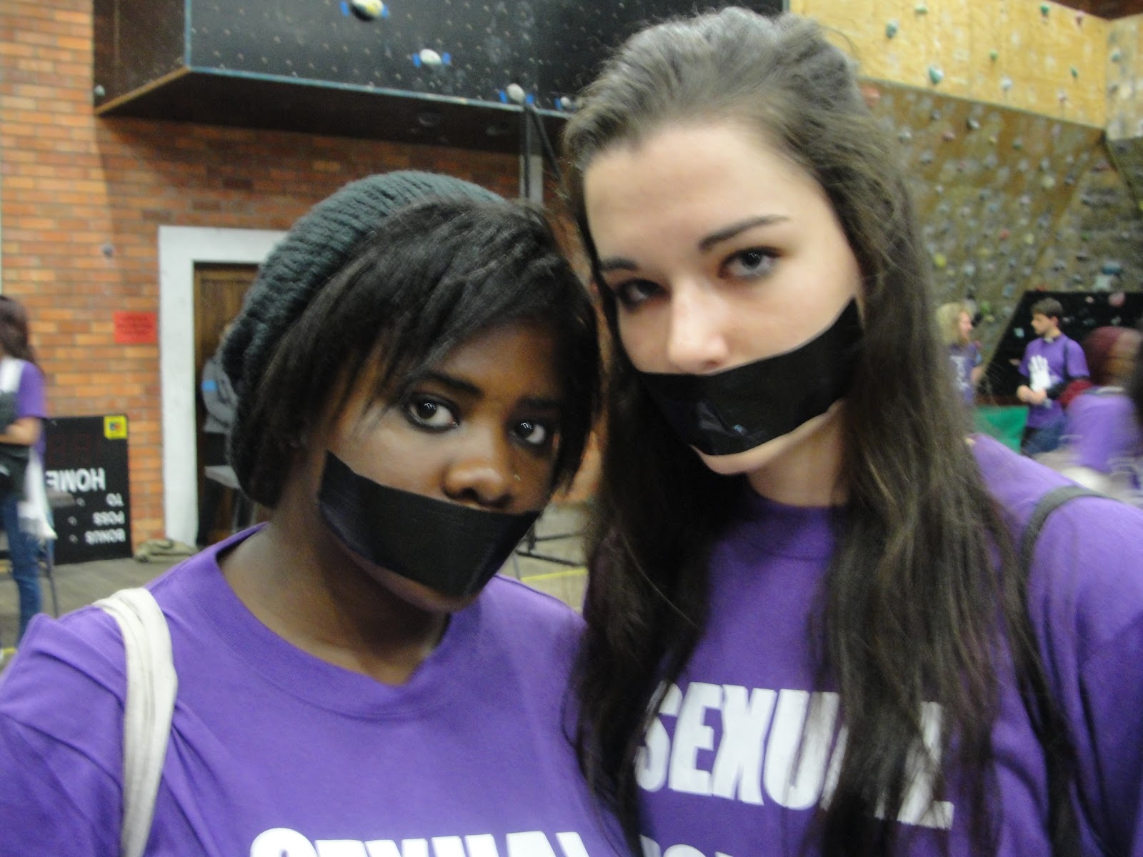 Girl tape up. Девушки сзаклеенным ртои. Girl tape up. Связанные девушки duct tape challenge. Silent night kids.