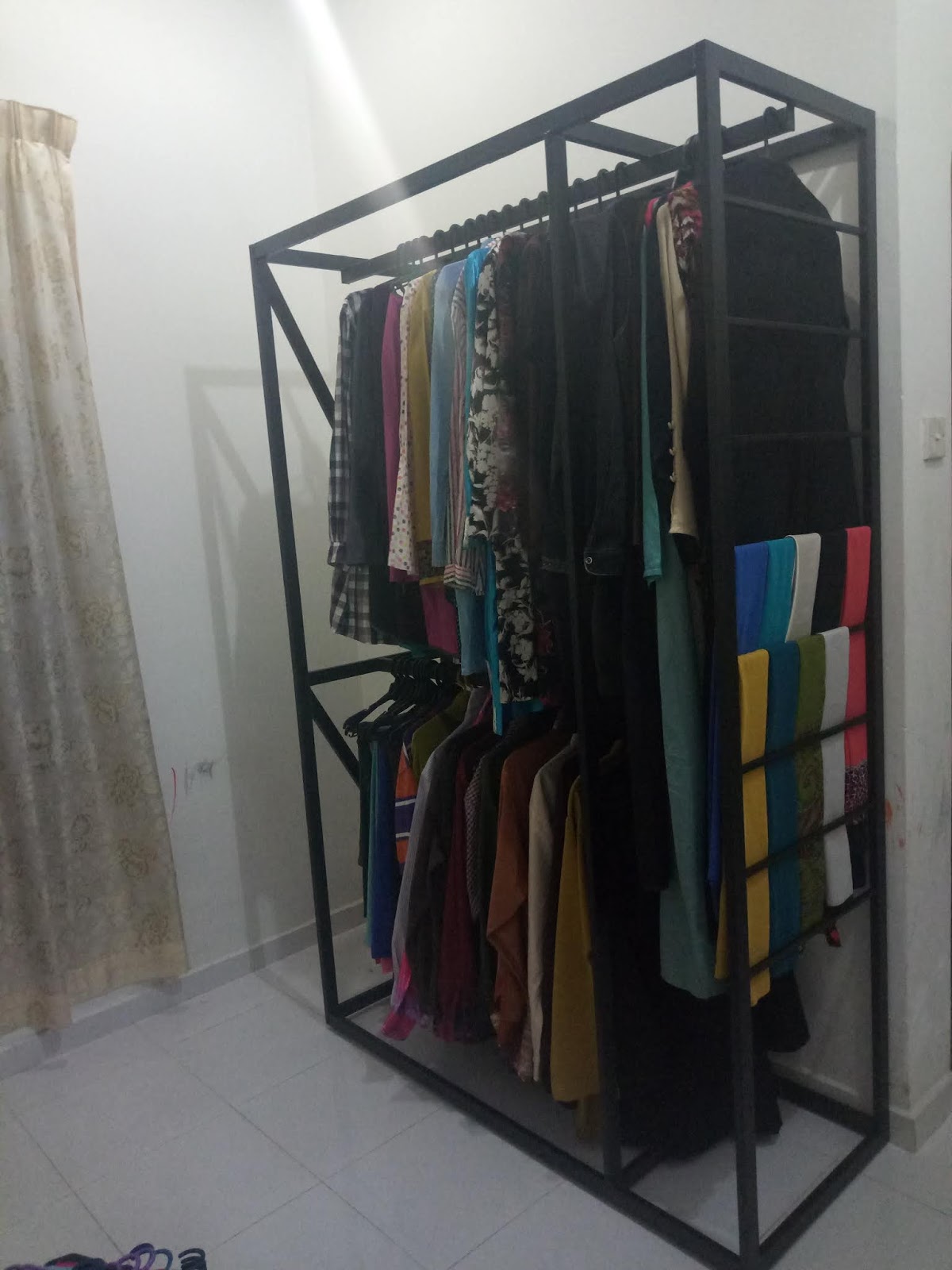  Diy  Rak  Baju  Pagar Rumah