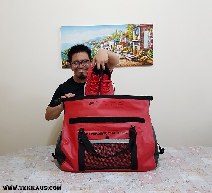 hypergear duffel bag