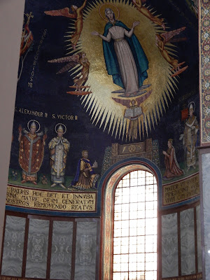 サレルノ大聖堂の窓