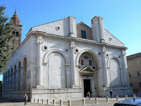 Rimini's duomo - the Tempio Malatestiano