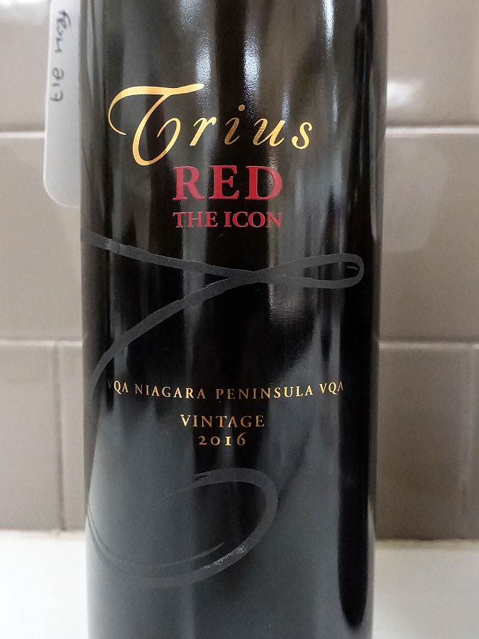 Trius Red 2016 (90 pts)