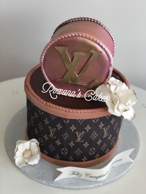 Baking With Roxana's Cakes: Louis Vuitton Handbag Cake