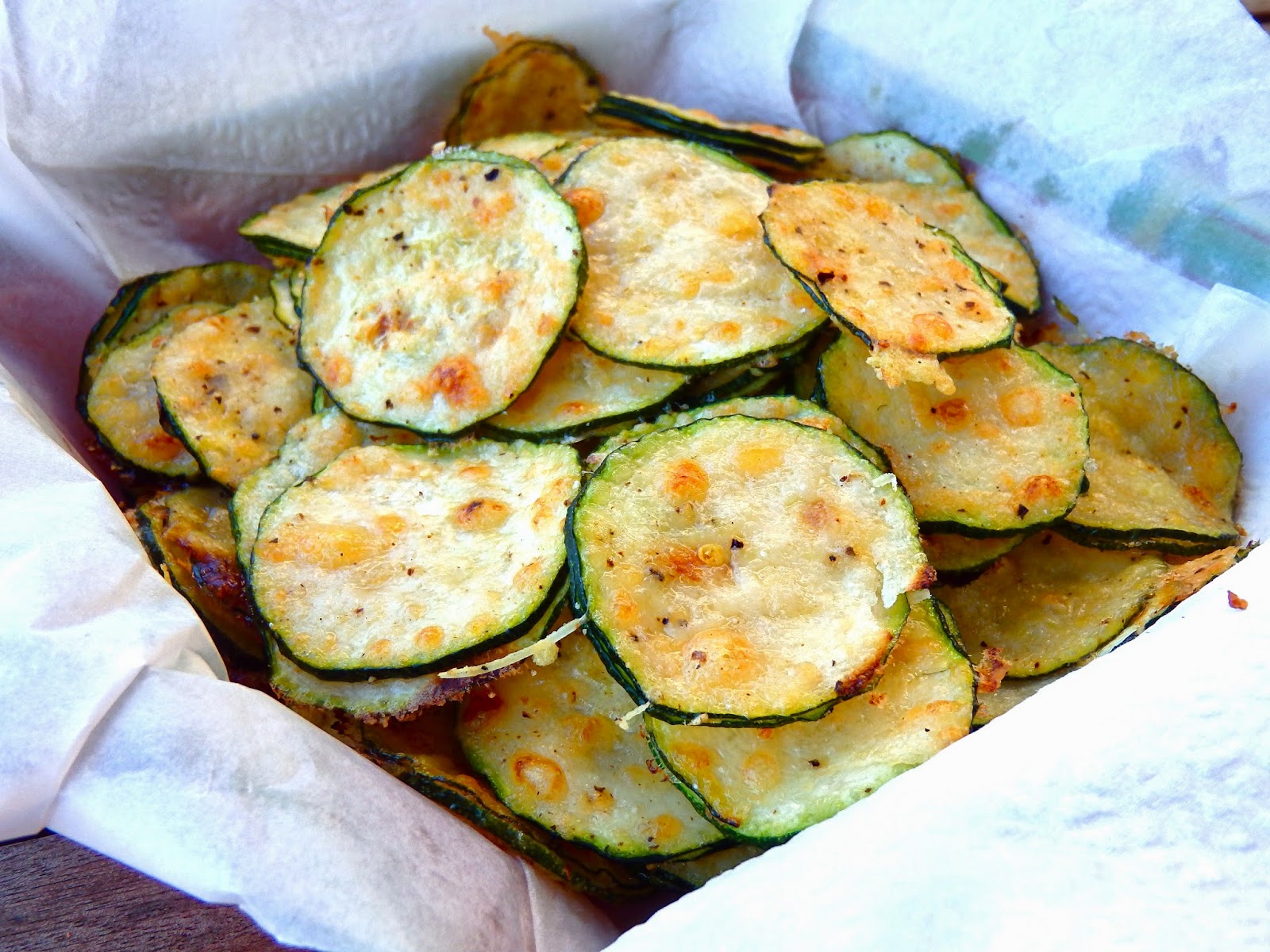 Чипсы из цуккини