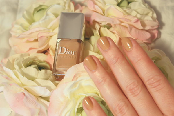 Liviry♥: CAMEL NAILS