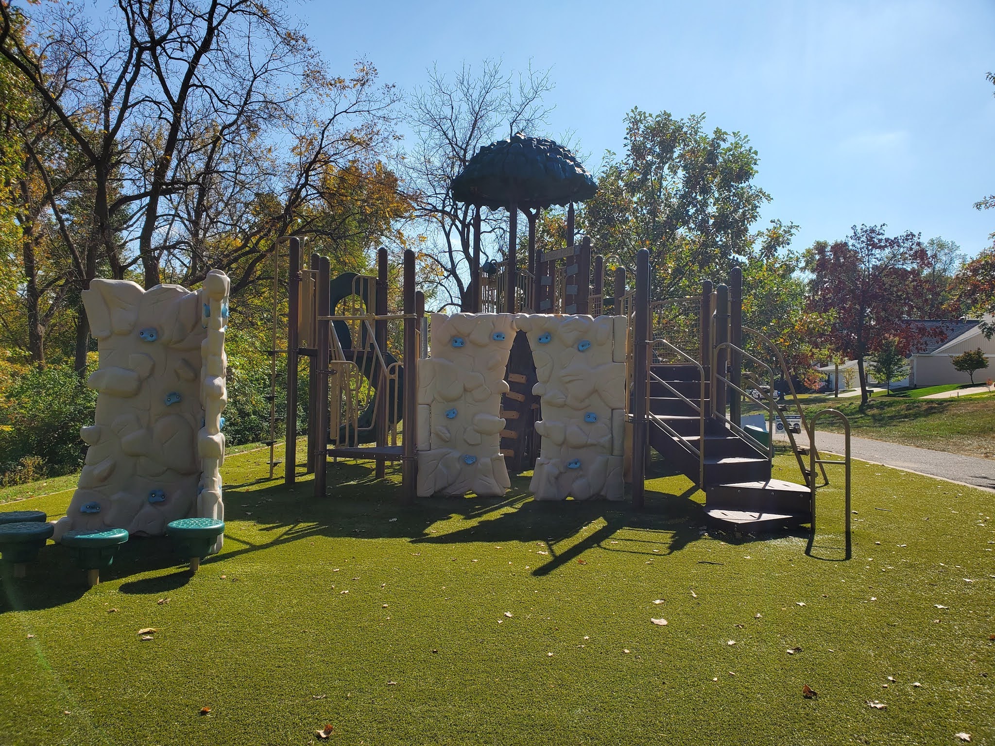 Play St. Louis Harwood Park, Des Peres