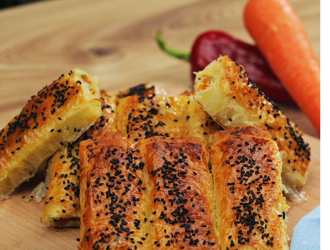 Baklava Yufkasında Pırasalı Börek