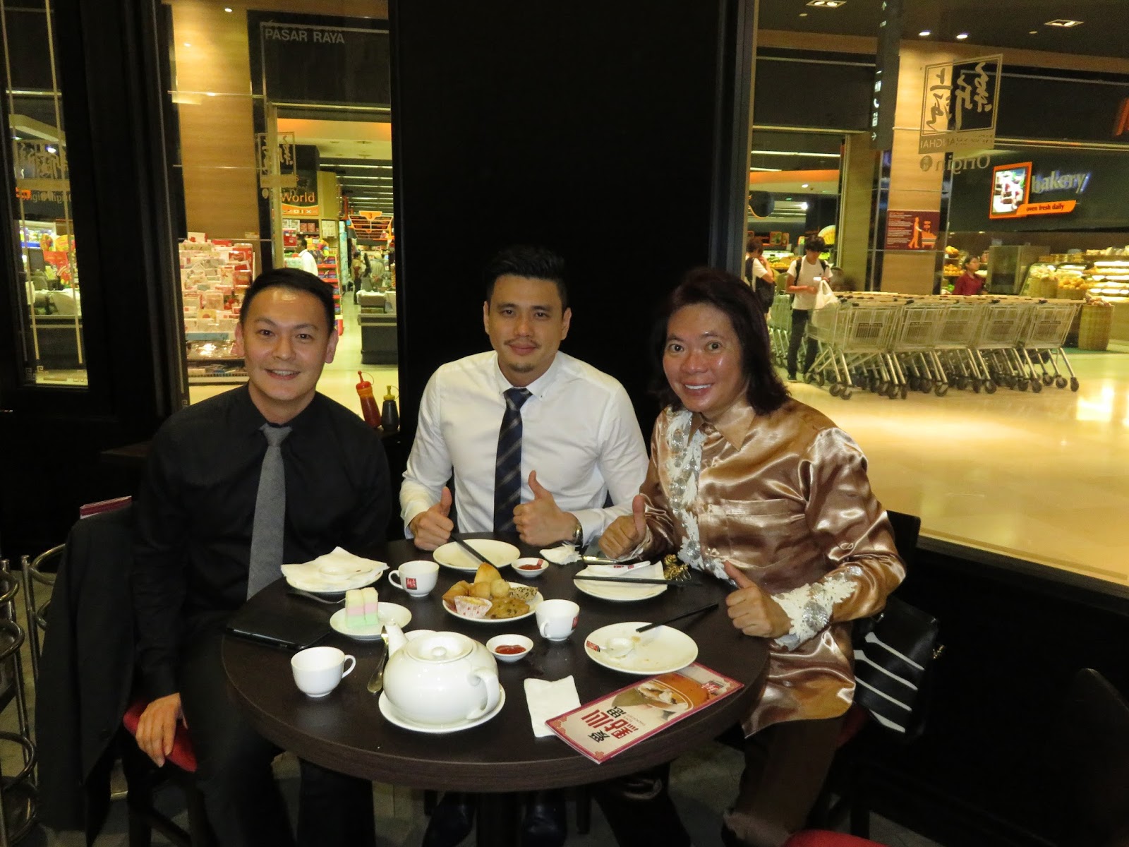 Kee Hua Chee Live!: KENNETH ANG HOSTS BIRTHDAY DIMSUM FOR DATO KEE HUA ...