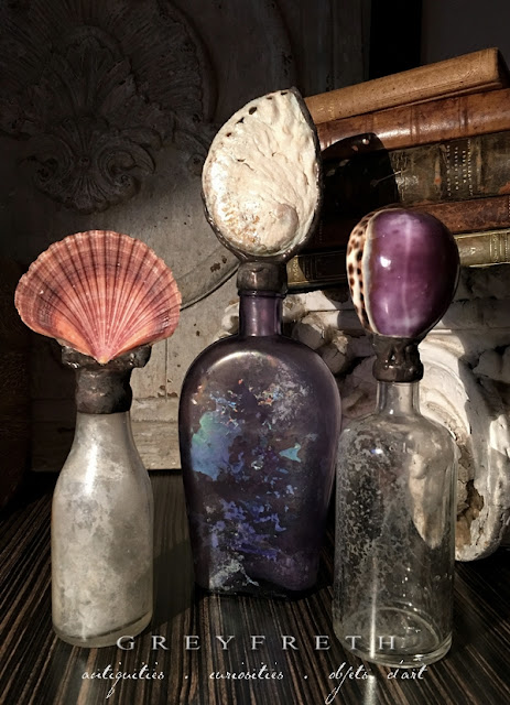 http://greyfrethvintageshellbottles.blogspot.com/