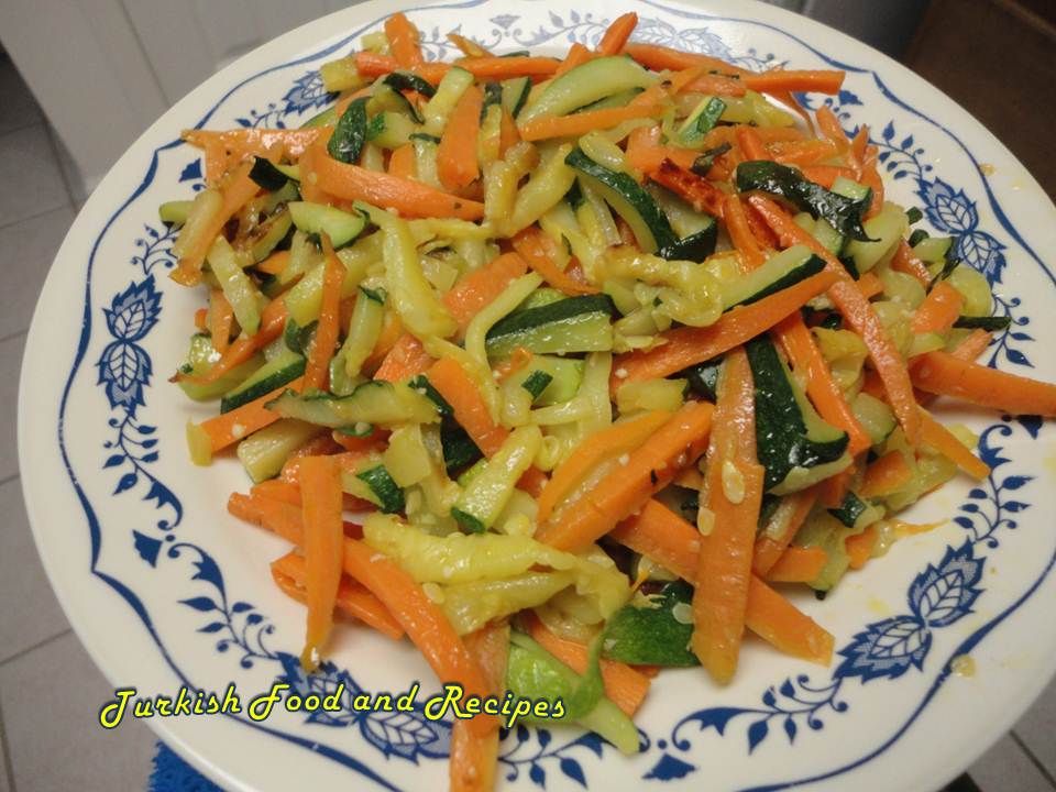 Turkish Food & Recipes Zucchini and Carrot Stir Fry (Kabak ve Havuclu