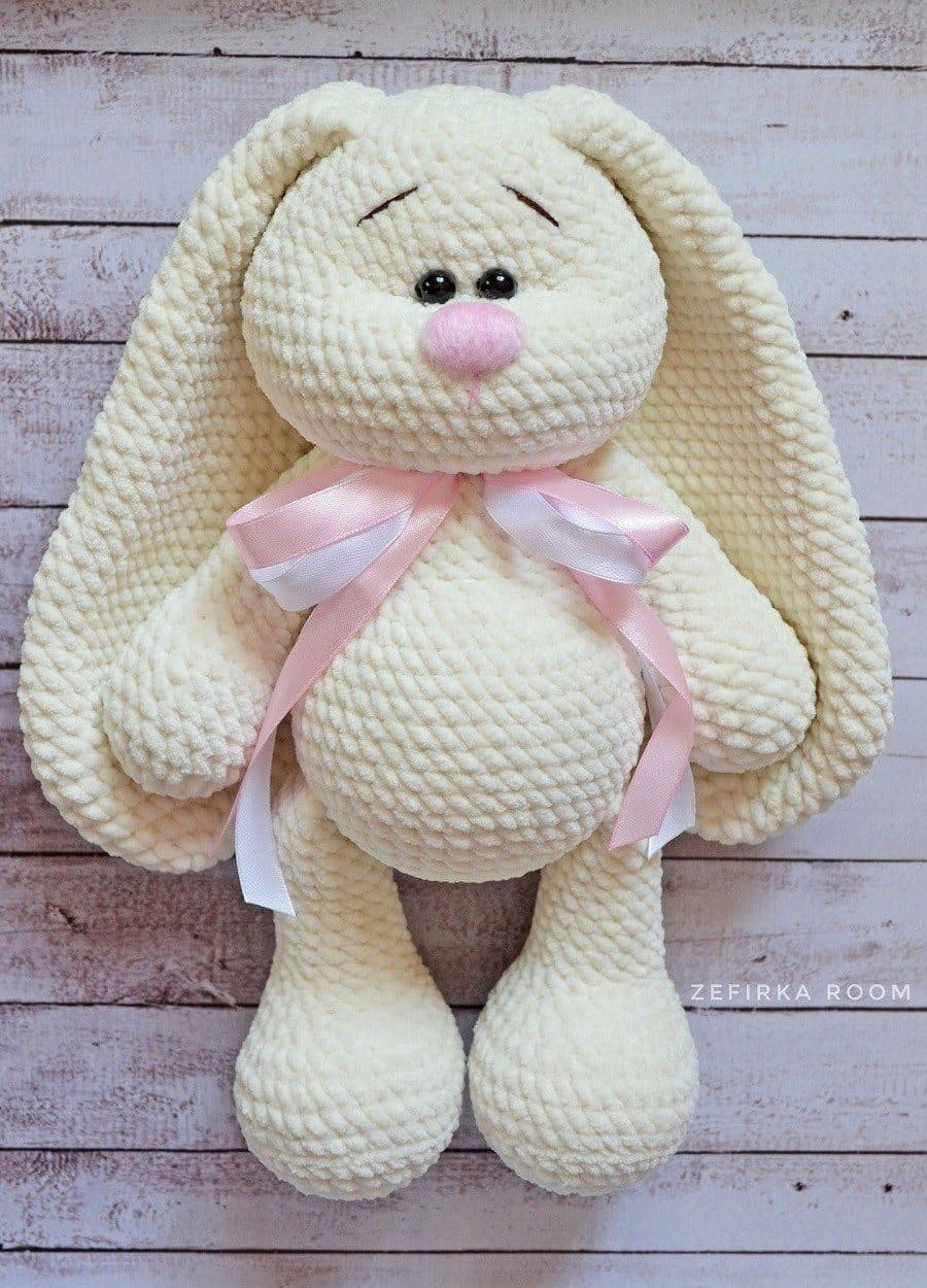 Crochet plush bunny free pattern