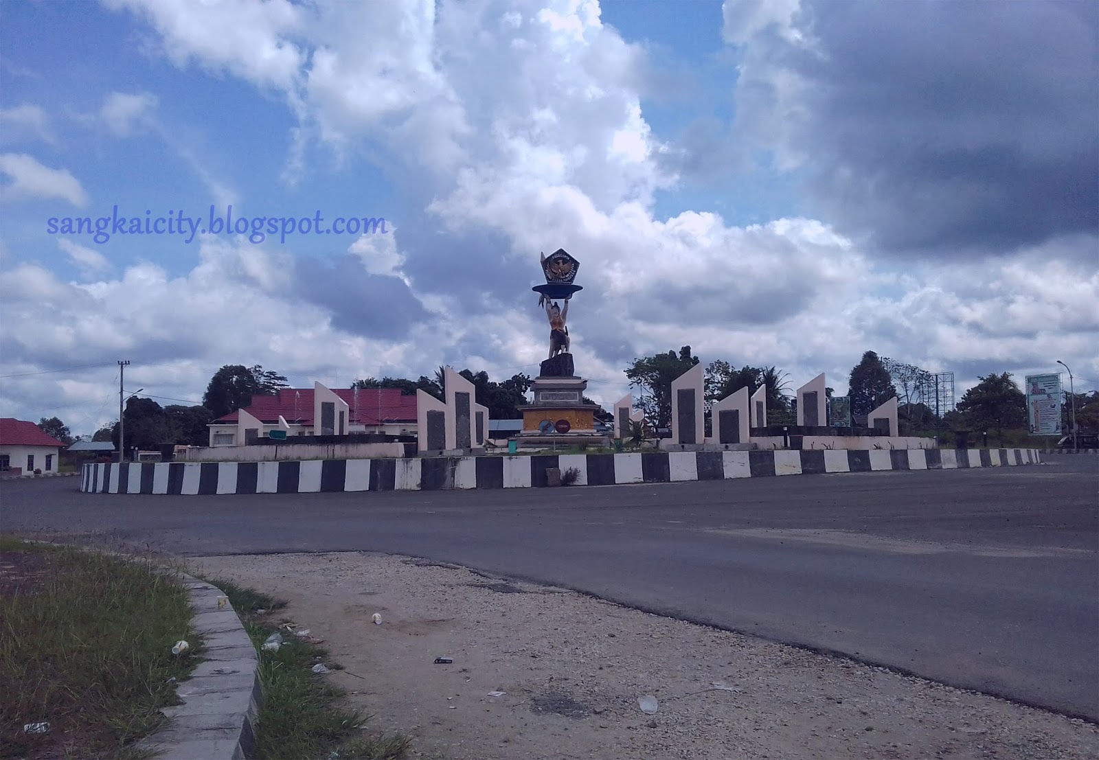Bundaran Sanggu di Barito Selatan | Sangkay City