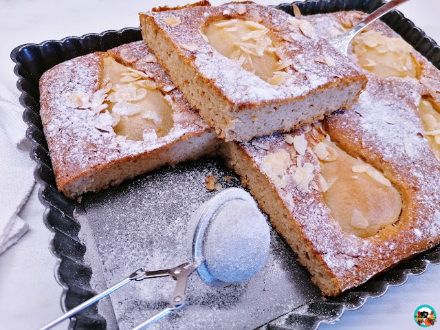 Pastel de peras y almendras