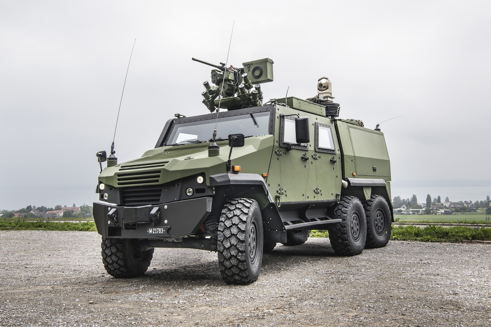 EAGLE-V-6x6-reconnaissance-vehicle-selected-by-the-Swiss-Army..jpg