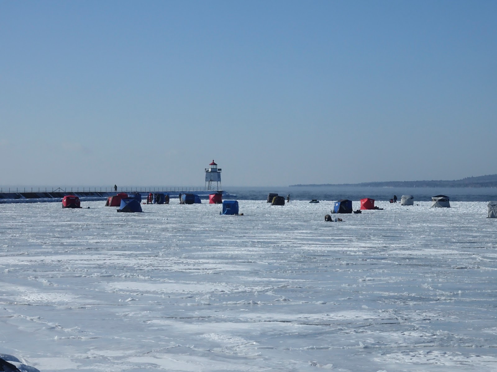 Duluth Harbor Cam Two Harbors Winter Fishing 1/31/2020