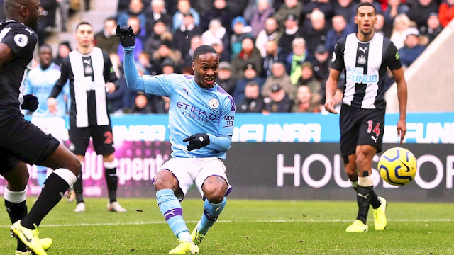 نيوكاسل يتعادل مع مانشستر سيتي نيوكاسل يتعادل مع مانشستر سيتي