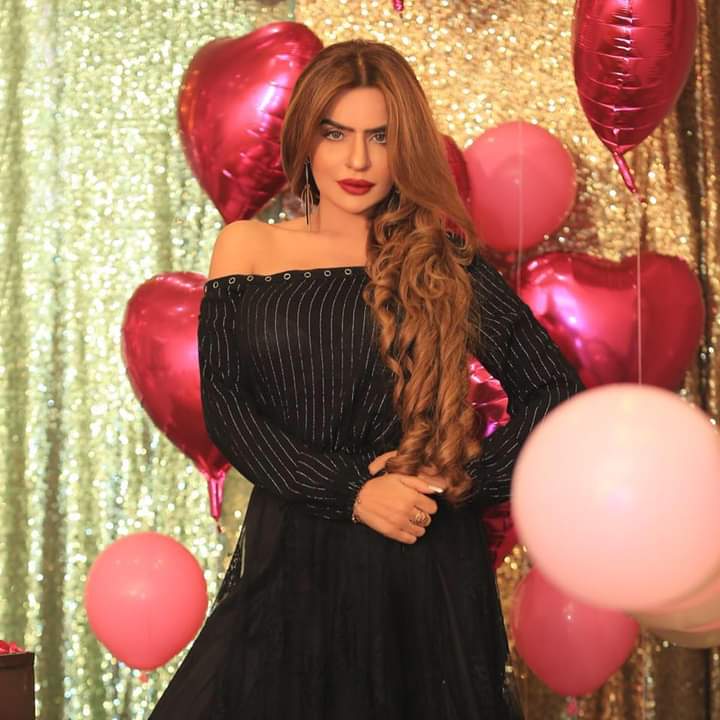 Mehwish Shah Tv Dolly Leo,Dolly Fashion Icon, Dolly official's